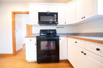 20 Greymere Rd, Unit 2 in Boston, MA - Building Photo - Building Photo