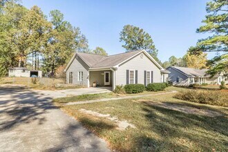 123 Whipoorwill Way in Dublin, GA - Building Photo - Building Photo