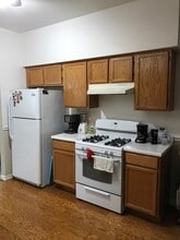 284 Glen Leven Ct in Schaumburg, IL - Building Photo - Building Photo