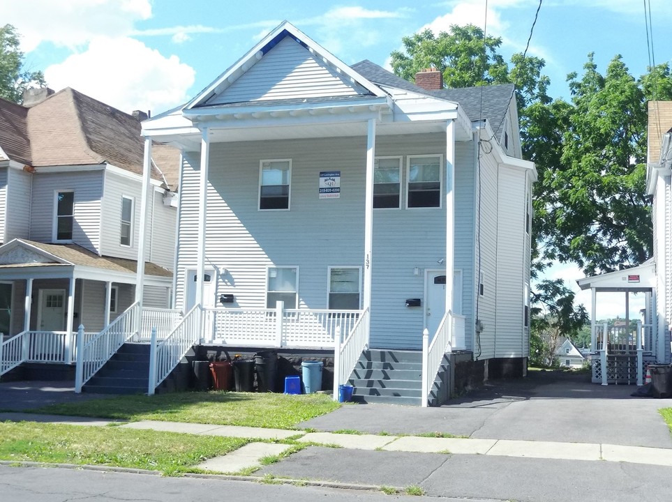 139 Lexington Ave in Syracuse, NY - Building Photo