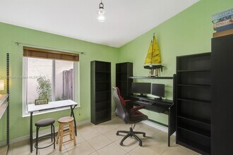 1635 SE 20th Pl in Homestead, FL - Building Photo - Building Photo