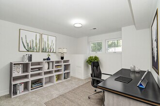 214 N Walnut St in Bensenville, IL - Building Photo - Building Photo