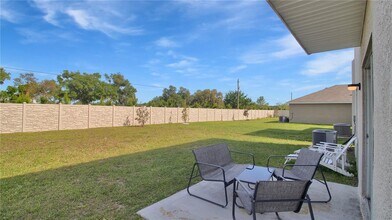 16545 Mosaic Oar Dr in Wimauma, FL - Building Photo - Building Photo