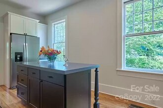 143 Broadway Ave in Tryon, NC - Building Photo - Building Photo