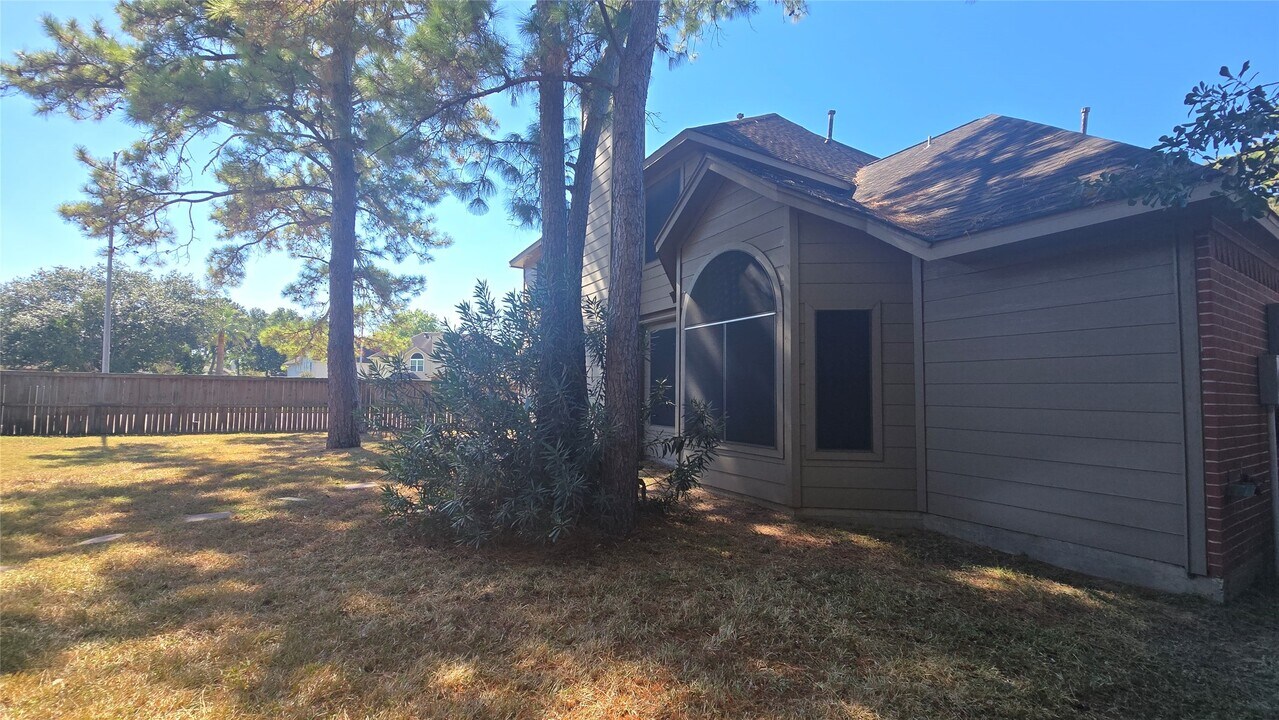 14043 Fairwood Breeze in Cypress, TX - Building Photo