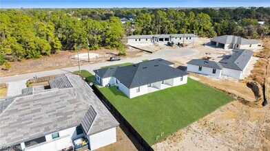 4989-4991 Fairway Ct in Lehigh Acres, FL - Building Photo - Building Photo