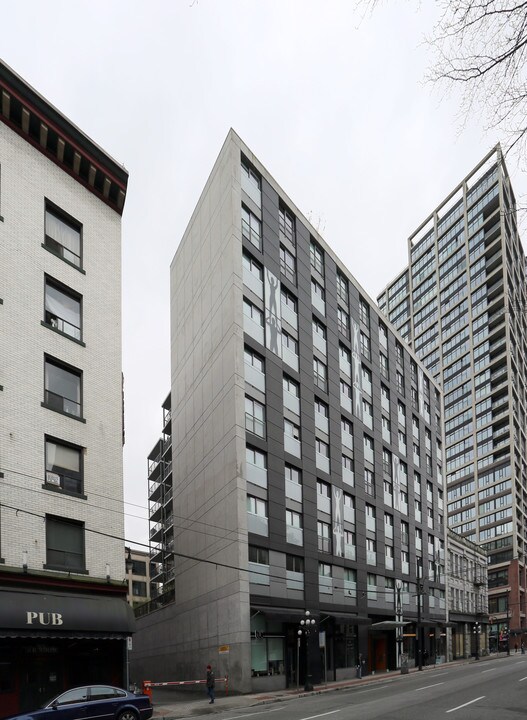 60-66 W Cordova St in Vancouver, BC - Building Photo