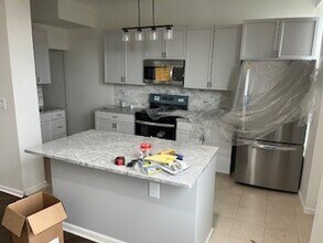 326 N Francisco Ave in Chicago, IL - Building Photo - Building Photo