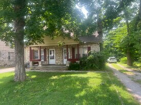 1621 Catherine Dr in Bowling Green, KY - Building Photo