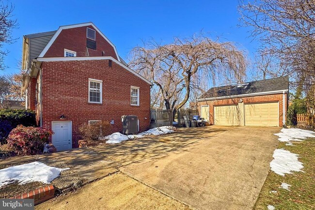 3304 Arundel Ave in Alexandria, VA - Building Photo - Building Photo