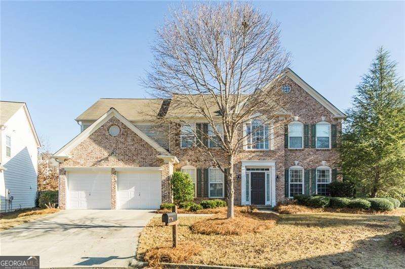 4987 Rustic Canyon Dr in Suwanee, GA - Building Photo