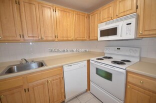 248 Main St, Unit 41R Apartamentos