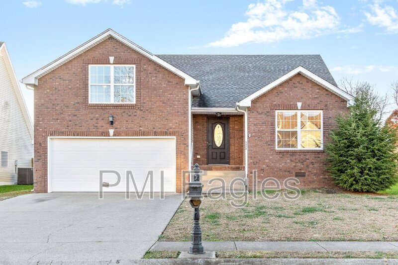 3320 Melissa Ln in Clarksville, TN - Building Photo