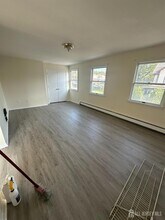 14 W 3rd St in Keyport, NJ - Building Photo - Building Photo