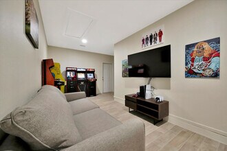 7724 Simon Ridge Ct in Kissimmee, FL - Building Photo - Building Photo