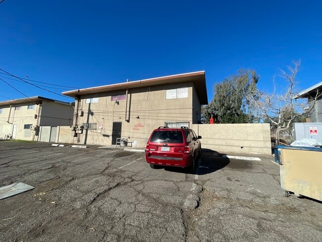 3380 Brussels St, Unit 4