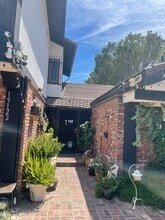 19122 Clymer St in Los Angeles, CA - Building Photo - Building Photo