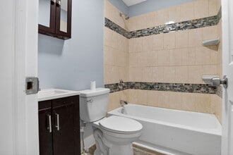 3335 Lyndale Ave in Baltimore, MD - Building Photo - Building Photo