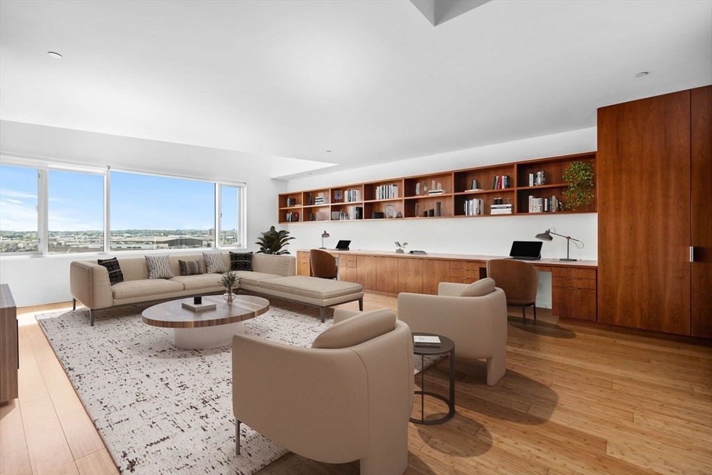 141 Dorchester Ave in Boston, MA - Building Photo