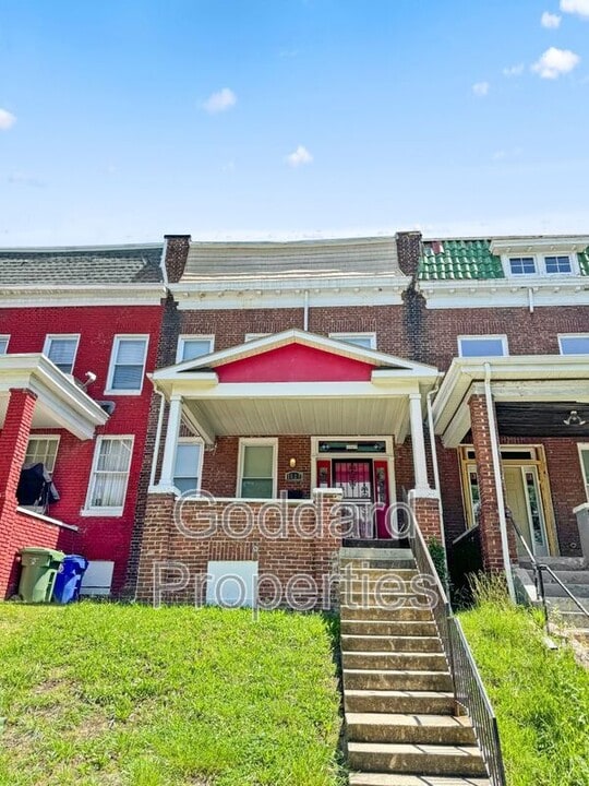 3527 Reisterstown Rd in Baltimore, MD - Building Photo