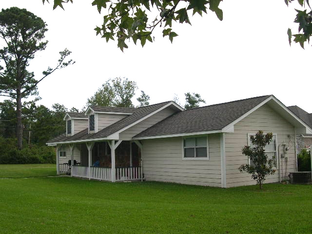 High End Rentals (3) in Gulfport, MS - Foto de edificio - Building Photo