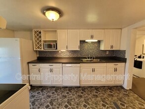 100 4th St in Fountain Inn, SC - Building Photo - Building Photo