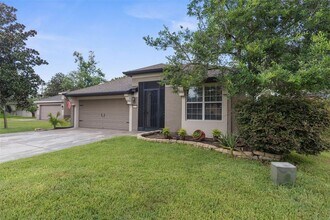 14373 Wake Robin Dr in Brooksville, FL - Building Photo - Building Photo