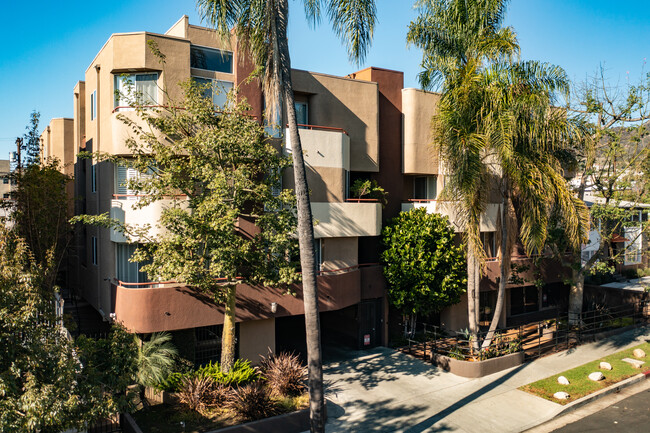 1425-1427 N Detroit St in Los Angeles, CA - Building Photo - Primary Photo