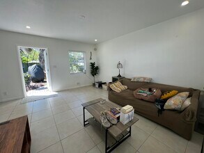 1130 NE 3rd Ave in Fort Lauderdale, FL - Building Photo - Building Photo