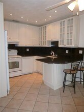 2710 Thomas St in Hollywood, FL - Building Photo - Building Photo