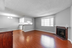 409 W Dryden St in Glendale, CA - Building Photo