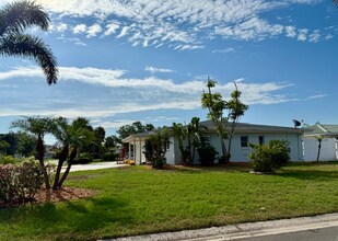 171 Palm Blvd in Dunedin, FL - Foto de edificio - Building Photo