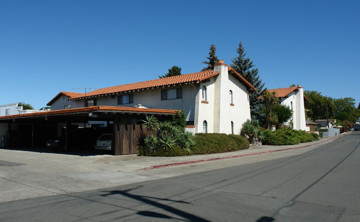 1301 Monterey St in Vallejo, CA - Building Photo