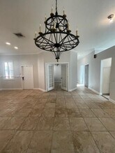 1538 Winterberry Ln in Weston, FL - Building Photo - Building Photo