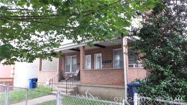 824 Capitol Ave in Bridgeport, CT - Building Photo - Building Photo