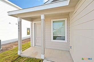 2441 Legends Crk in New Braunfels, TX - Building Photo - Building Photo