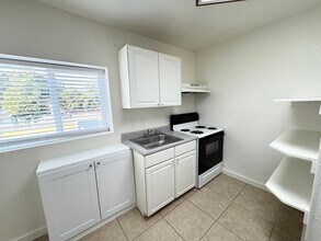 11842 Main St in Sunol, CA - Building Photo - Building Photo