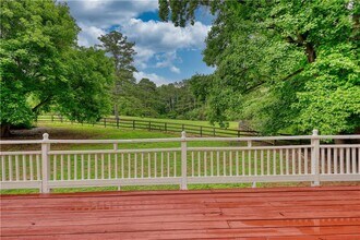 175 Red Bank Rd in Alpharetta, GA - Building Photo - Building Photo