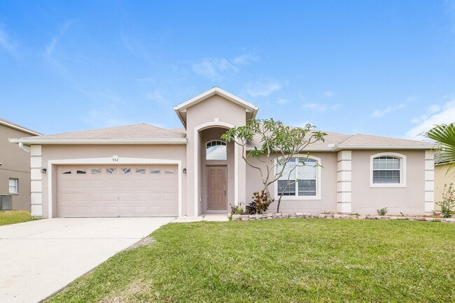 property at 552 Viceroy Ct