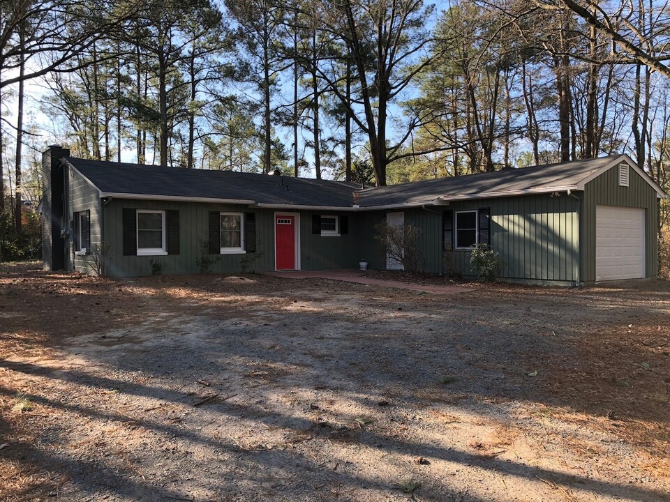 523 Wofford Rd in Durham, NC - Building Photo