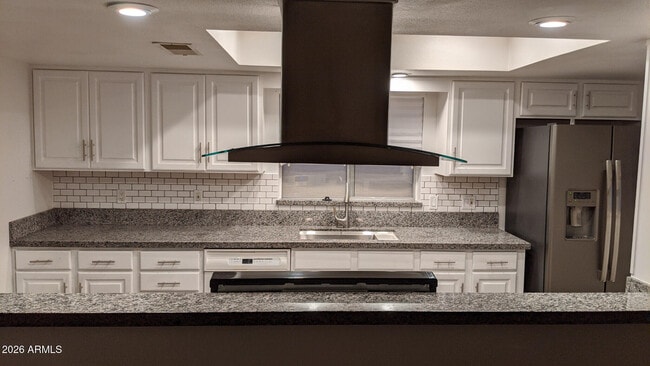 4344 W Sandra Cir in Glendale, AZ - Building Photo - Building Photo