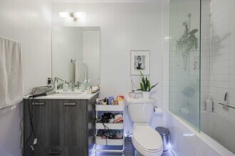 11 Lillian St in Toronto, ON - Building Photo - Building Photo