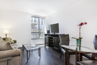 142 Hermann St in San Francisco, CA - Building Photo - Building Photo