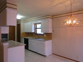 12400 Eric Field Pl in Oklahoma City, OK - Building Photo - Building Photo