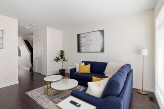 3804 Parkhill Pl SW in Calgary, AB - Building Photo - Building Photo