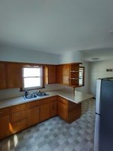 813 S Prairie Ave in Fairmont, MN - Foto de edificio - Building Photo