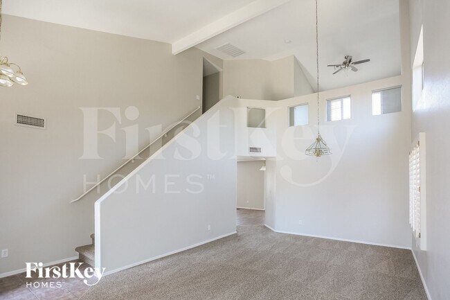 15874 W Mohave St in Goodyear, AZ - Building Photo - Building Photo