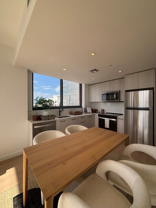 237 NW 31st St, Unit E1 in Miami, FL - Foto de edificio