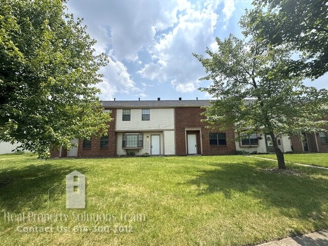property at 975 Cross Country Dr W