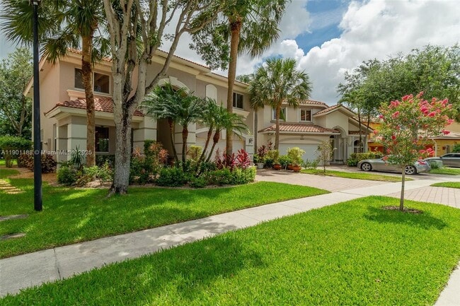 9065 Silver Glen Way in Wellington, FL - Building Photo - Building Photo